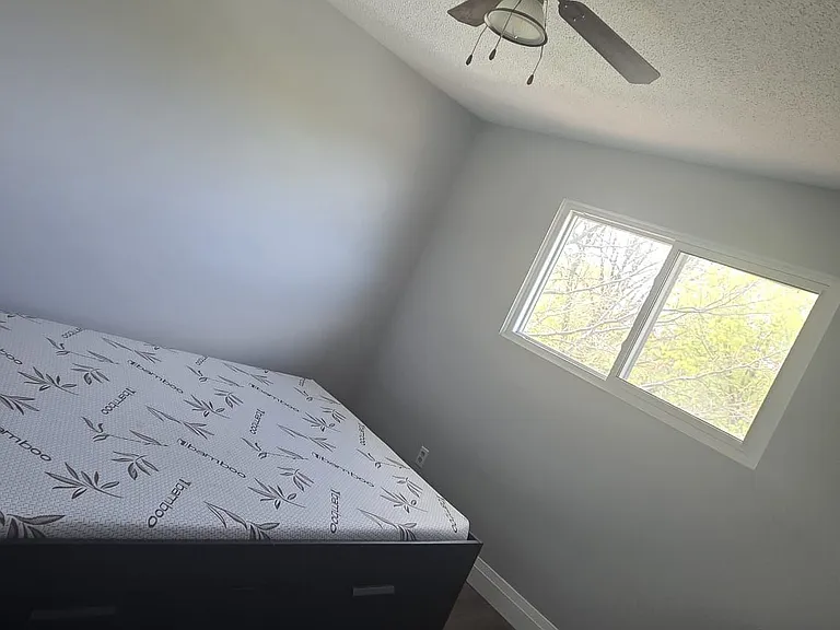 122 Kingswood Dr — Photo 23