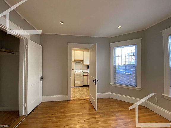 11 Story St. #2 Cambridge (Harvard Square) Unit Photo 7