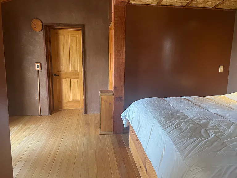 Main upstairs bedroom - view facing the door