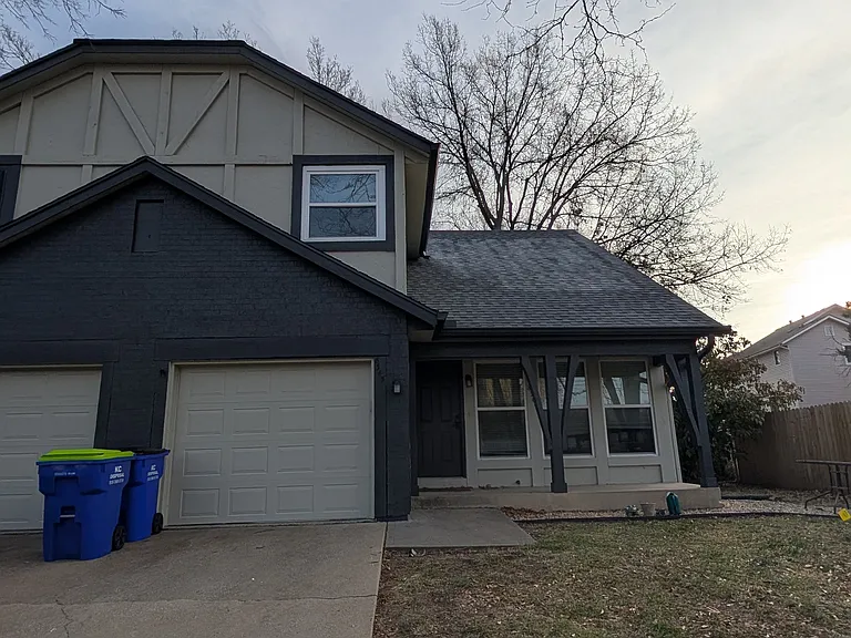 8345 Farley St — Photo 10