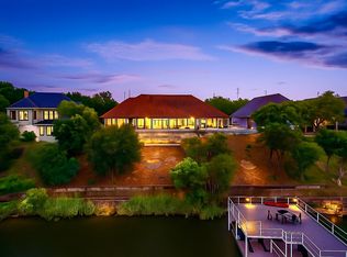 7004 Stone Bluff Ct, Granbury, TX 76048