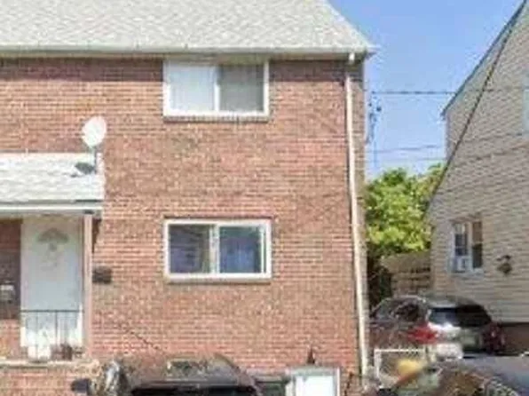 117 Hamilton Ave, Fairview, NJ 07022
