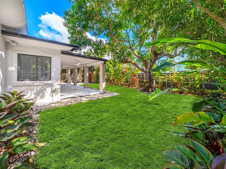 7525 Adventure Ave — Photo 25