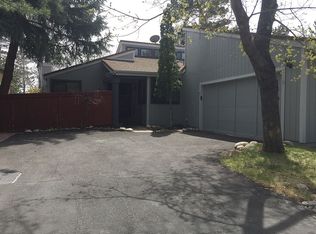 6431 Meadow Valley Ln, Reno, NV 89519