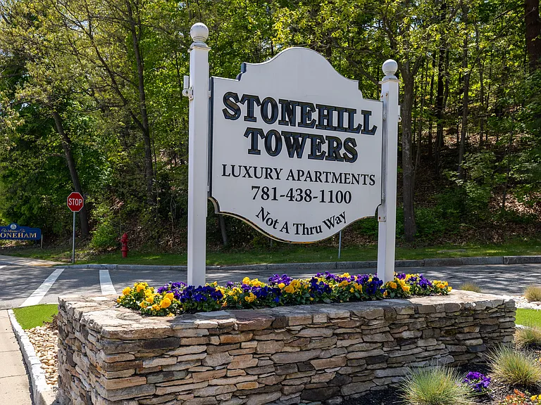 7 Stonehill Dr #4 — Photo 18