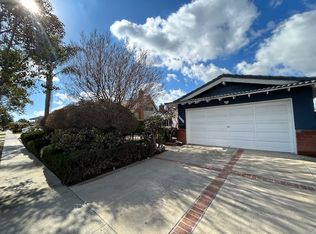 2806 S Rene Dr, Santa Ana, CA 92704