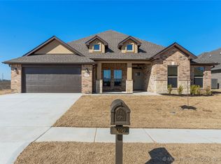 6100 N 27th St, Broken Arrow, OK 74014