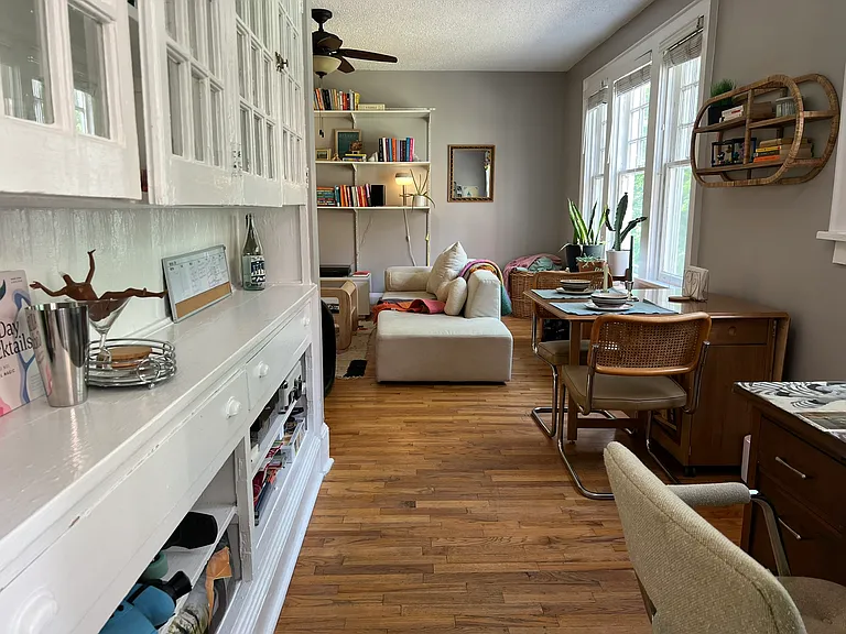 742 Monroe Dr NE — Photo 25