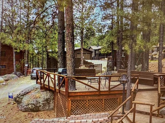 3rd image of 6465 E Crumb Rd