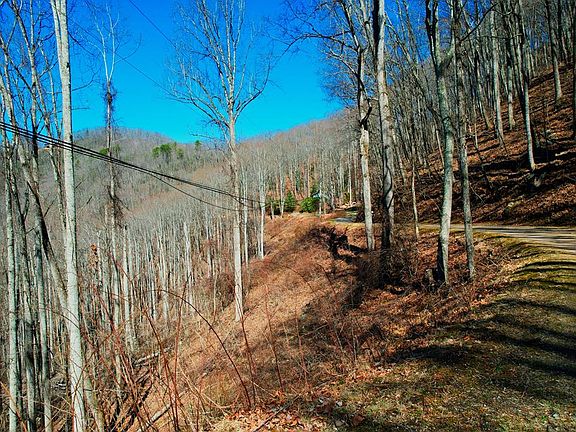 3rd image of L-47/48 Skyland Dr