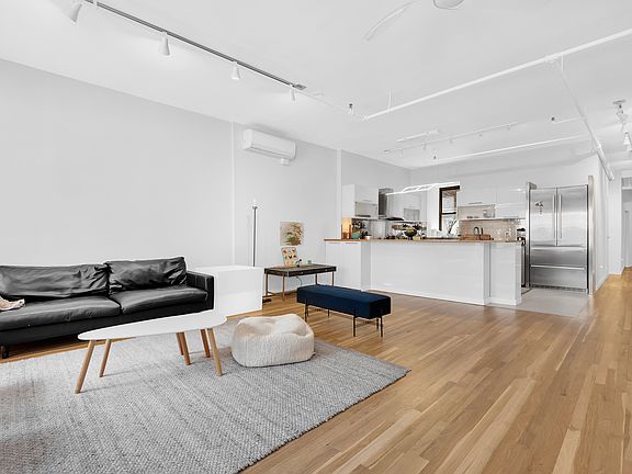 4th image of 12 W 18th St APT 5E