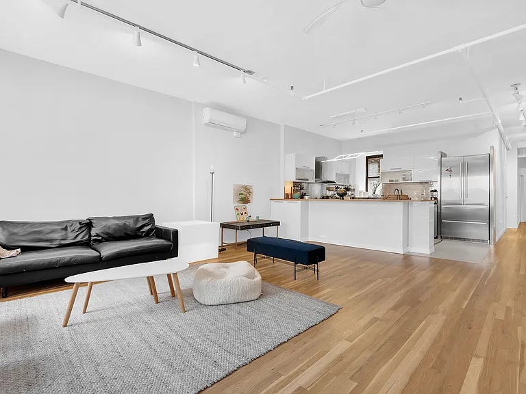 12 W 18th St #5E — Photo 3