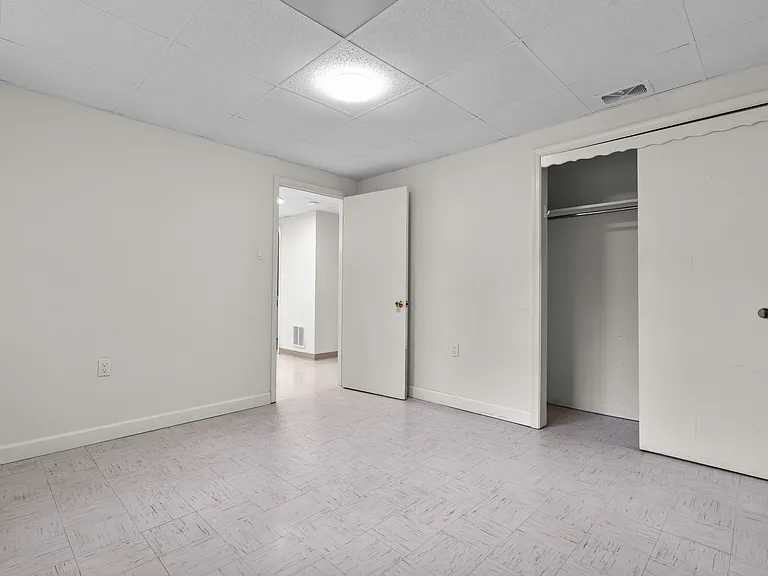 4907 Elsmere Ave — Photo 33
