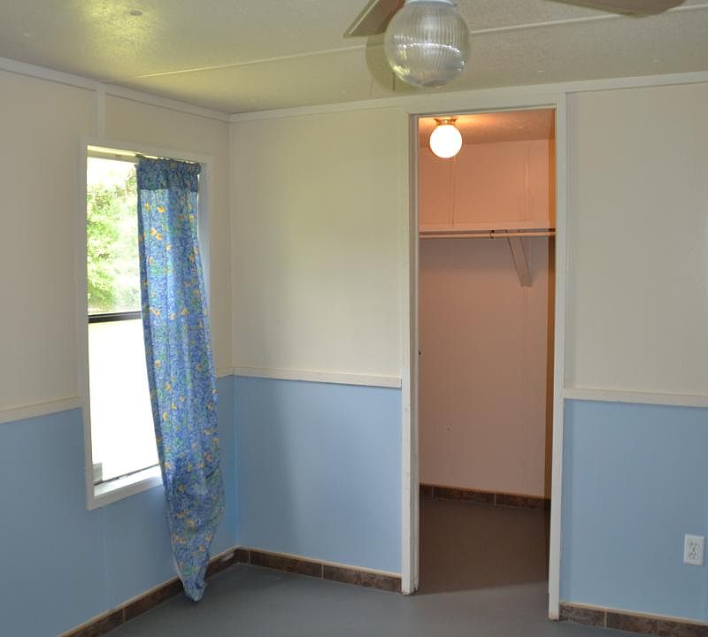 blue bedroom