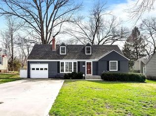 4515 W 74th Pl, Prairie Village, KS 66208