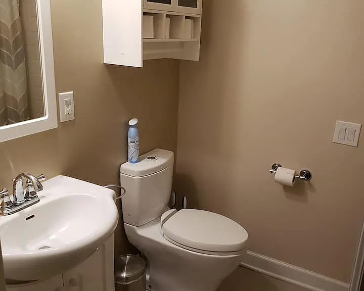 810 Elmwood Dr — Photo 20