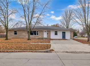 502 S Piatt St, Monticello, IL 61856