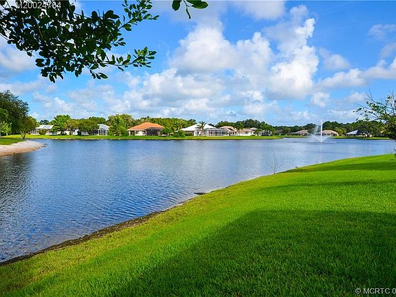 5th image of 2126 SW Oakwater Pointe