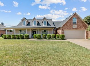 525 McKittrick Ct, Godley, TX 76044