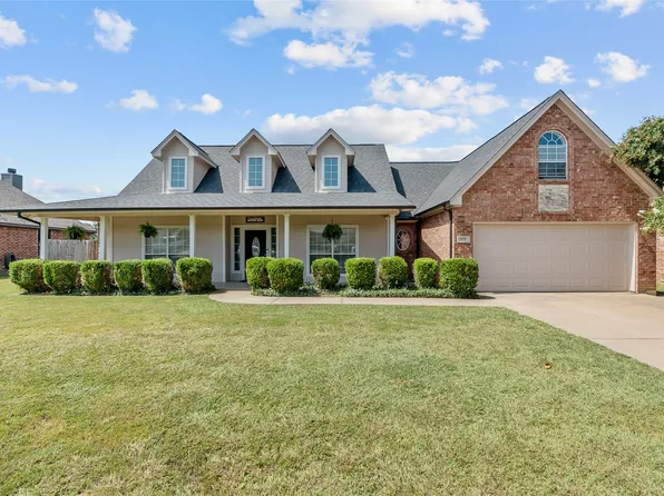 525 McKittrick Ct, Godley, TX 76044