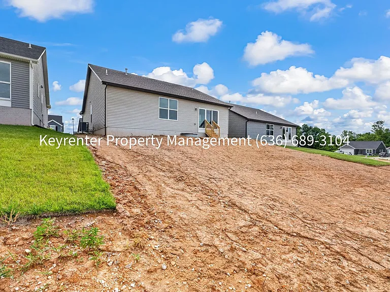 825 Cedarwood Dr — Photo 29