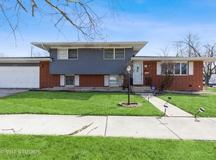 19121 Park Ave, Lansing, IL 60438