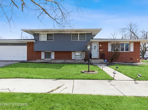 19121 Park Ave, Lansing, IL 60438