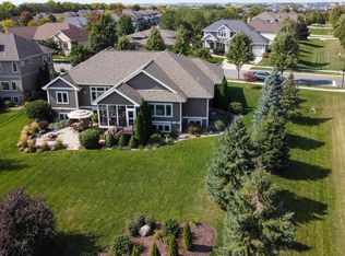 1427 Cottontail Dr, Waunakee, WI 53597