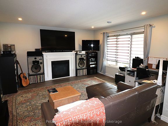 5th image of 2 Highview St