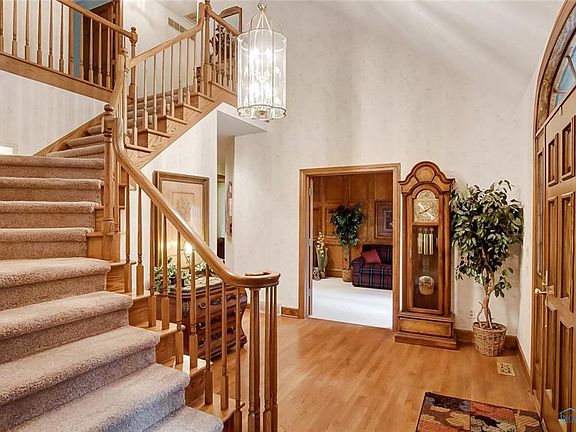3rd image of 26173 Edinborough Cir