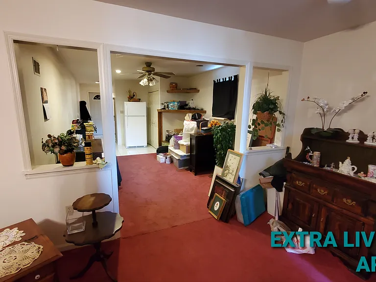 2427 Hay St — Photo 7