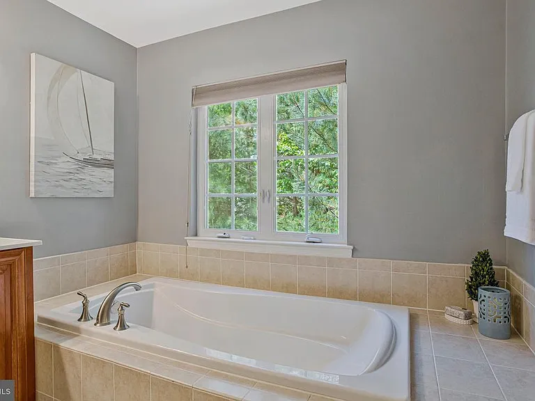 23435 Aster Way — Photo 20