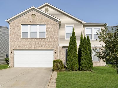 2973 Weald St, Whiteland, IN, 46184