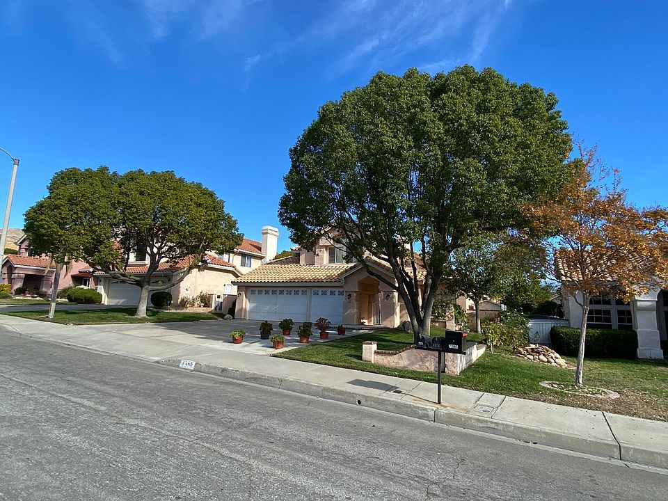 2nd image of 7373 Peach Blossom Ct
