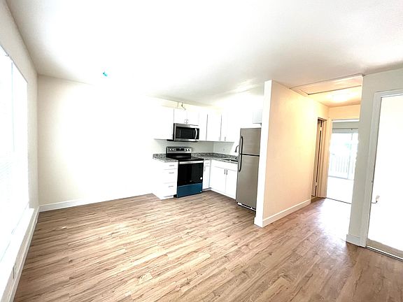 5th image of 8410 Lake Melena Way