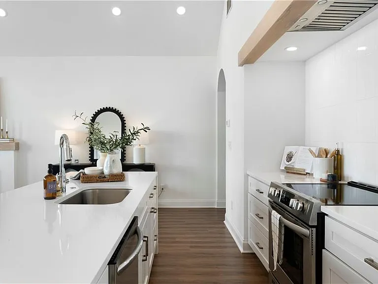 308 Chardonnay Way — Photo 18