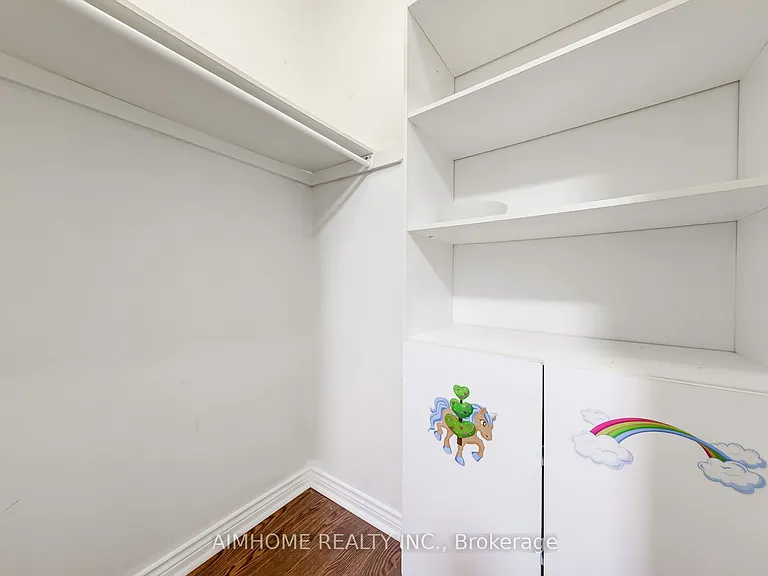 248 Dunview Ave #L — Photo 17