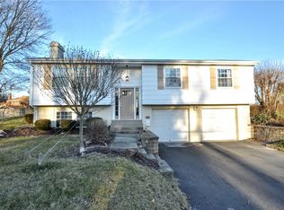1313 Star Ridge Dr, Pittsburgh, PA 15241
