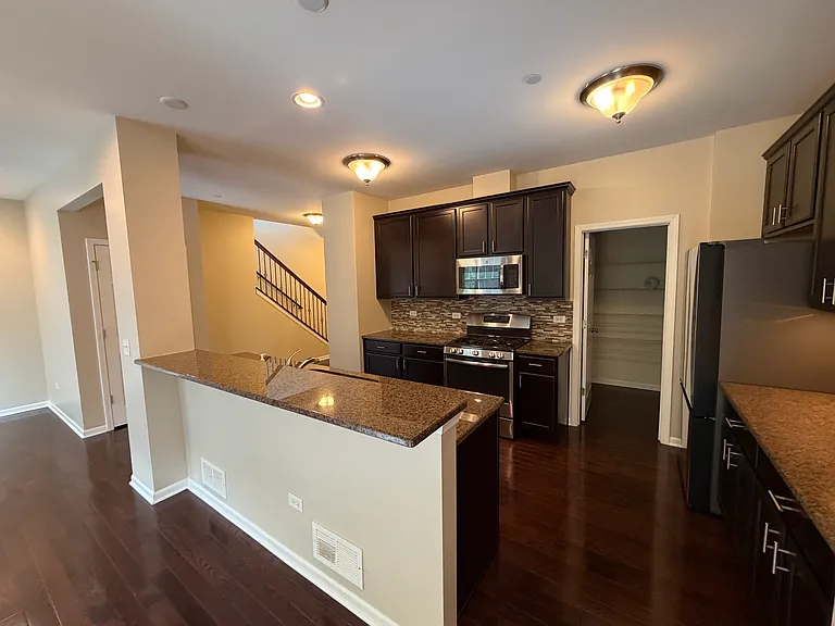 2996 Henley Ln — Photo 22