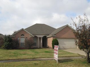 902 Nicks Cv, Marion, AR 72364