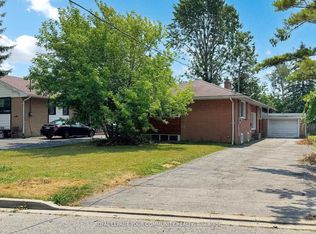 17 Dobbin Rd, Toronto, ON M1T 1C3