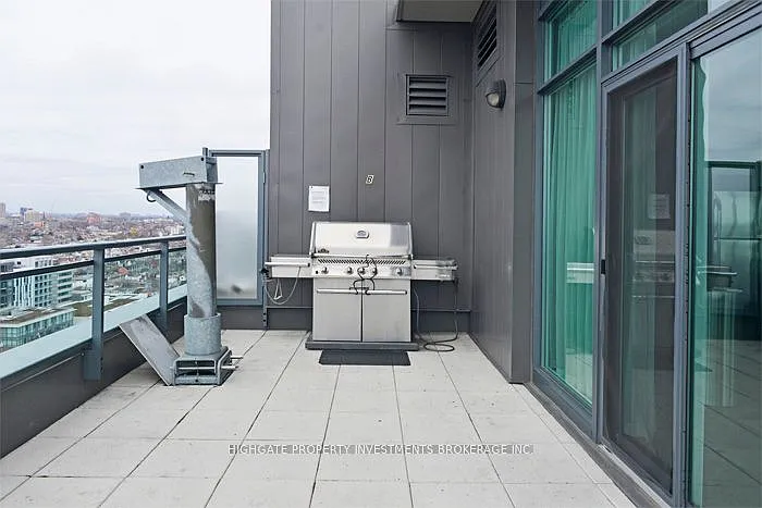 1169 Queen St W #525N — Photo 9