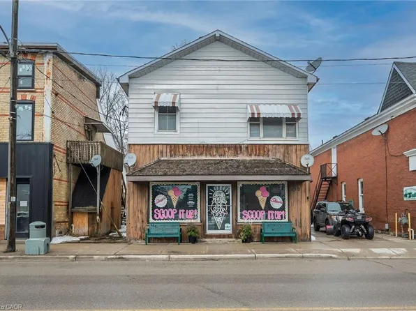 122 King St, Brant, ON N0E 1A0