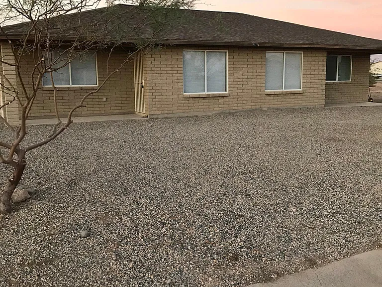 10214 W Leander Dr #A — Photo 2