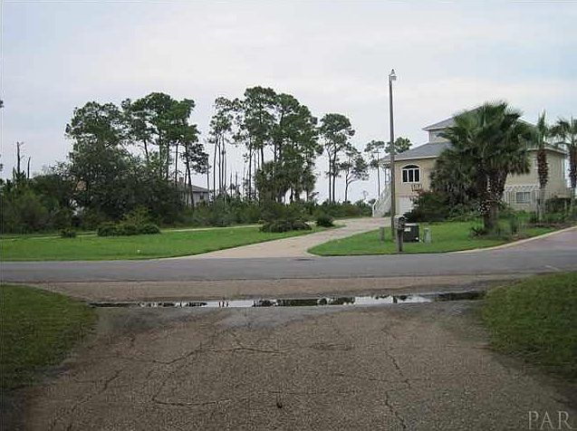 2nd image of LOT 13 Shores Cir
