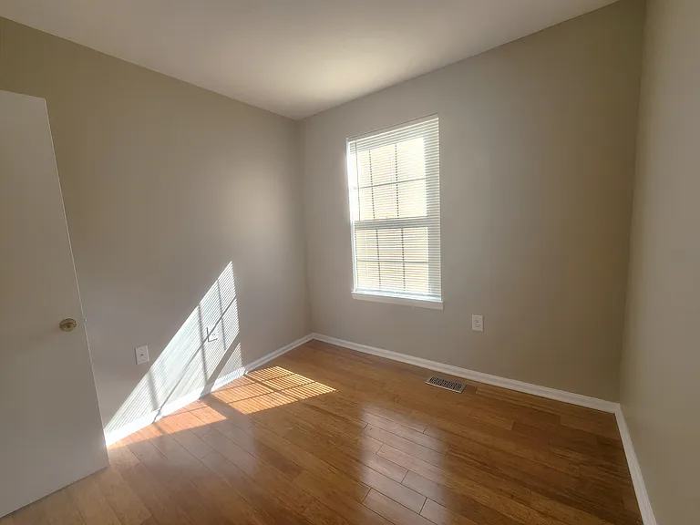 9139 September Ln — Photo 9