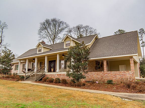 2nd image of 440 Buccaneer Dr