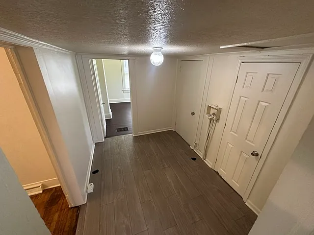 219 Girard St — Photo 7