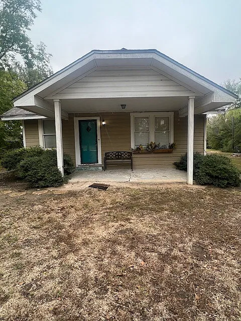 285 E Cortland st Vidor, TX — Photo 2
