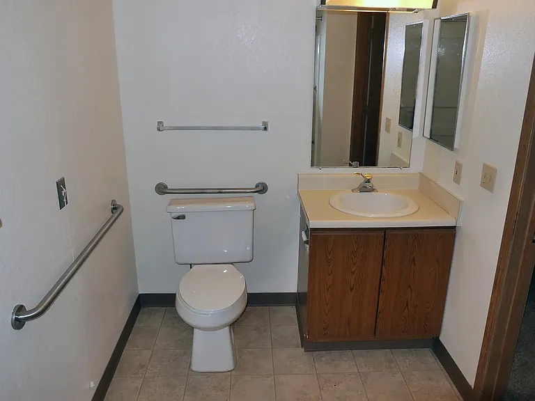 6776 State St #6776 — Photo 15
